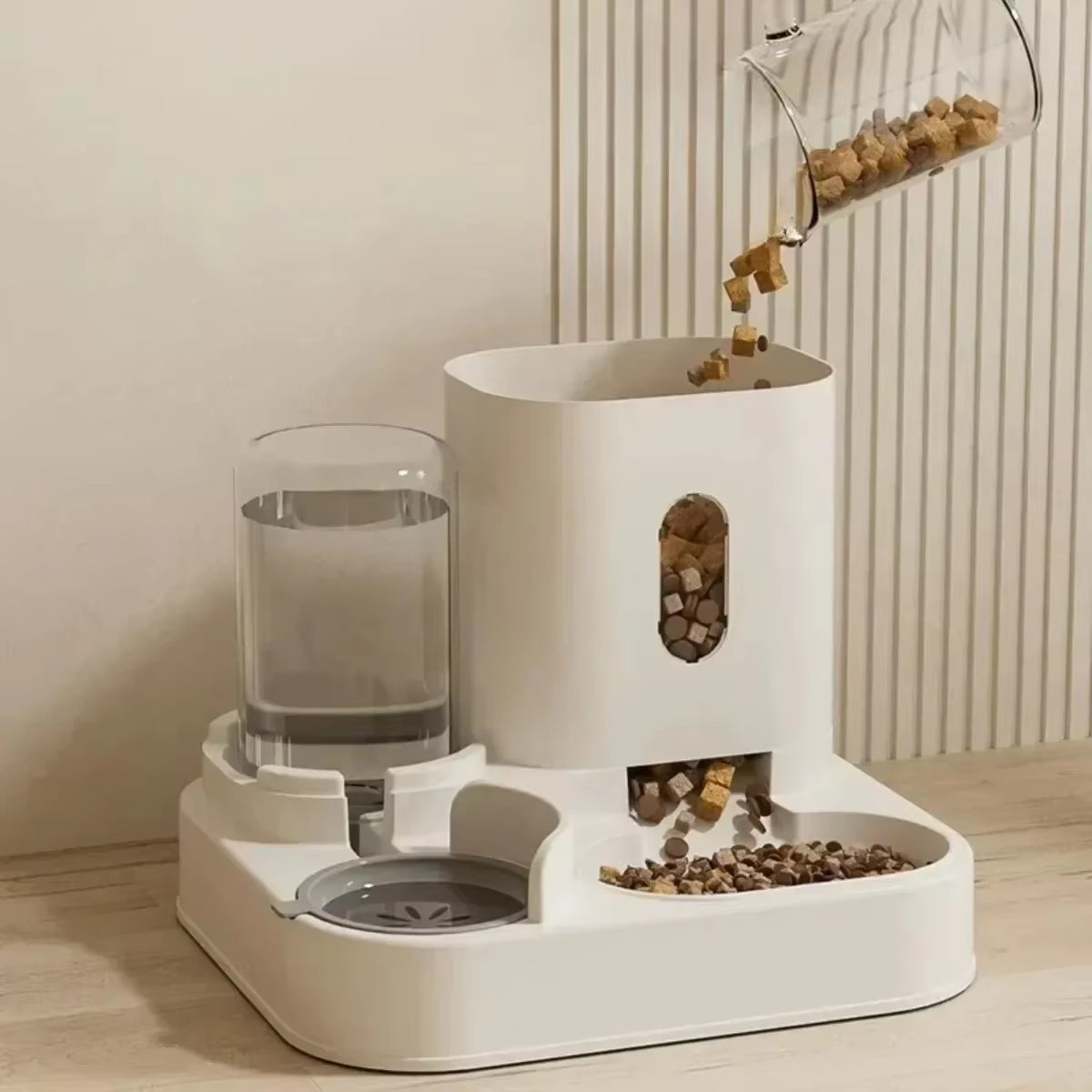 Automatic Pet Feeder and Water Fountain with Large Capacity Food Storage for Dogs and Cats